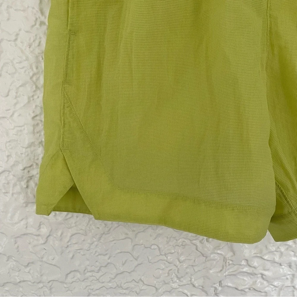 Lululemon Clear Intention Short Size 6